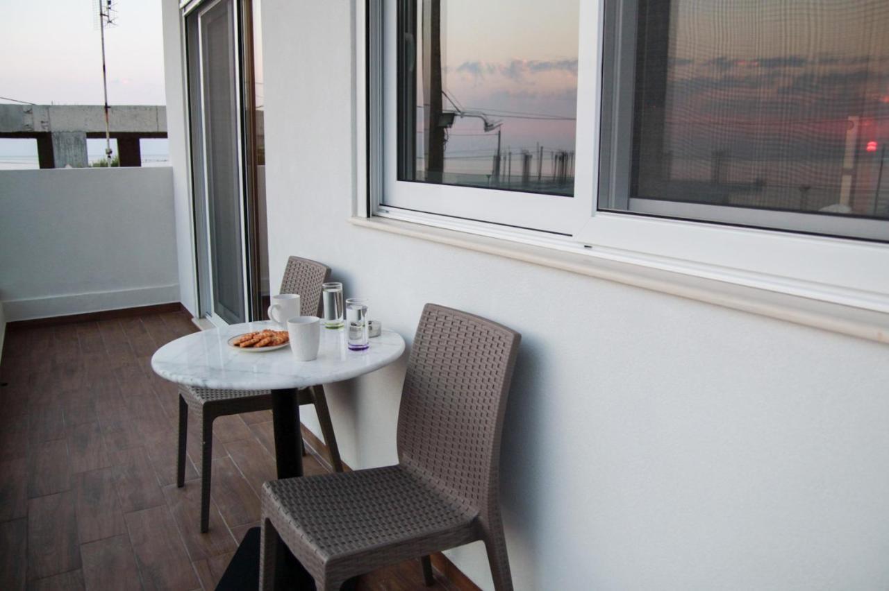 Stegna Sunny Beach- Up Floor Vakantiehuis
